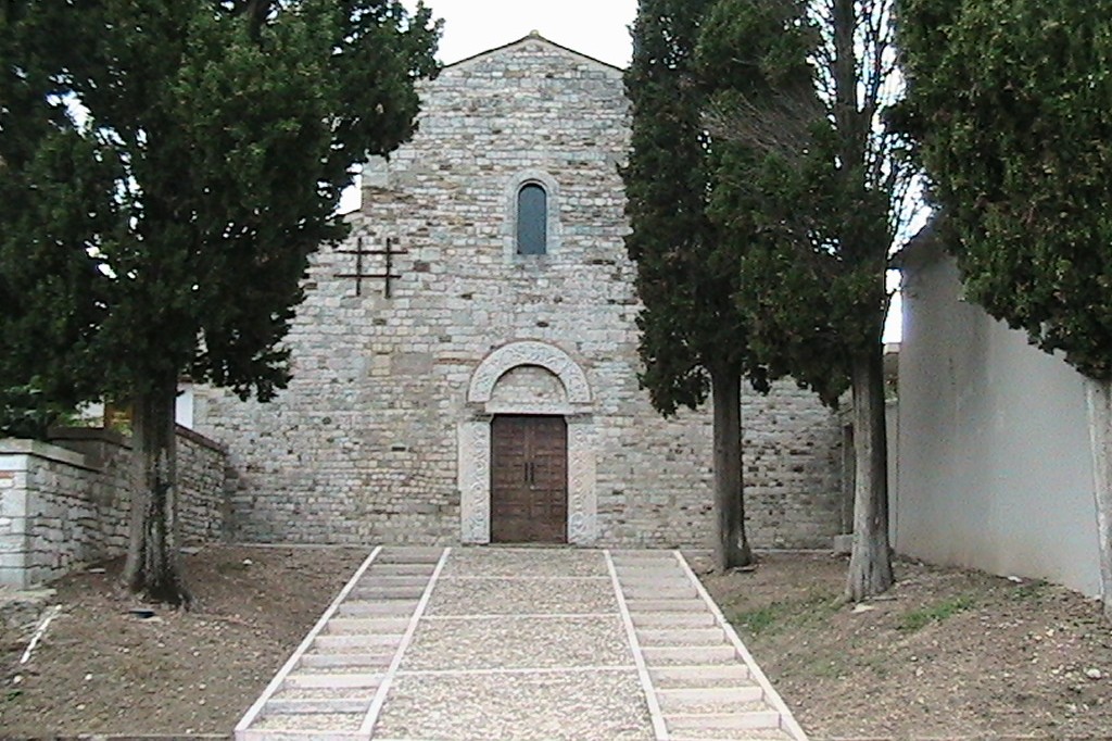 La chiesa di San Clemente al Vomano