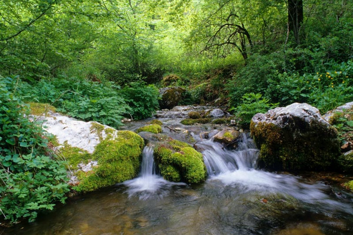 Paesaggio montano del Parco Nazionale del Gran Sasso e Monti della Laga